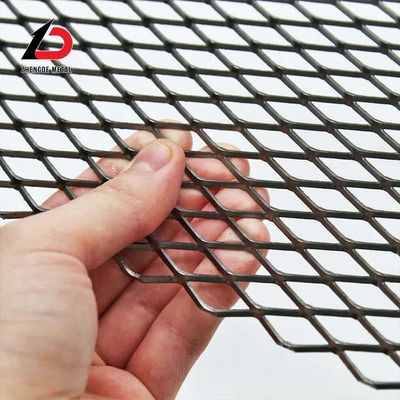 Wysokiej wytrzymałości rozszerzona sieć metalowa Diamentowa rozciągania Perforated Metal Mesh